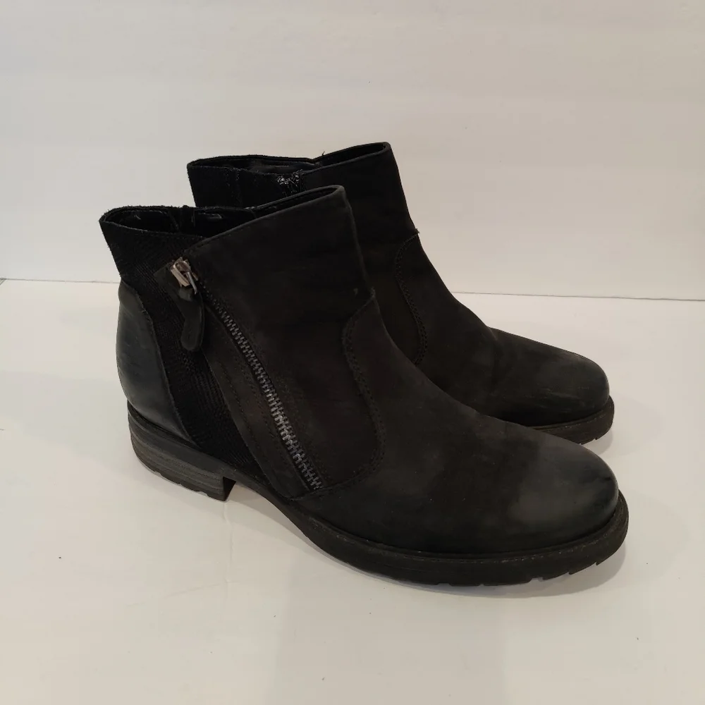 Earth Origins Womens Jordan Leather Side Zip Ankle Boots